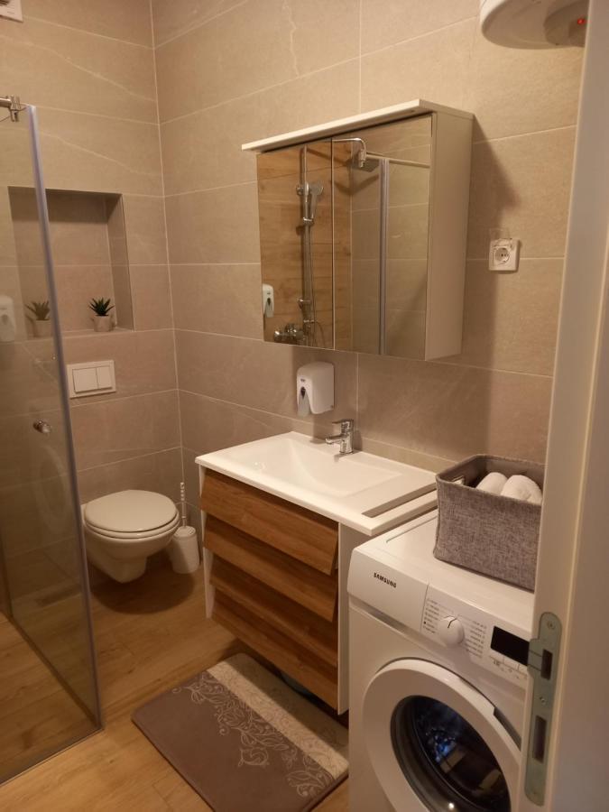 Apartman Vrbas Sa Podzemnom Garazom Μπάνια Λούκα Εξωτερικό φωτογραφία